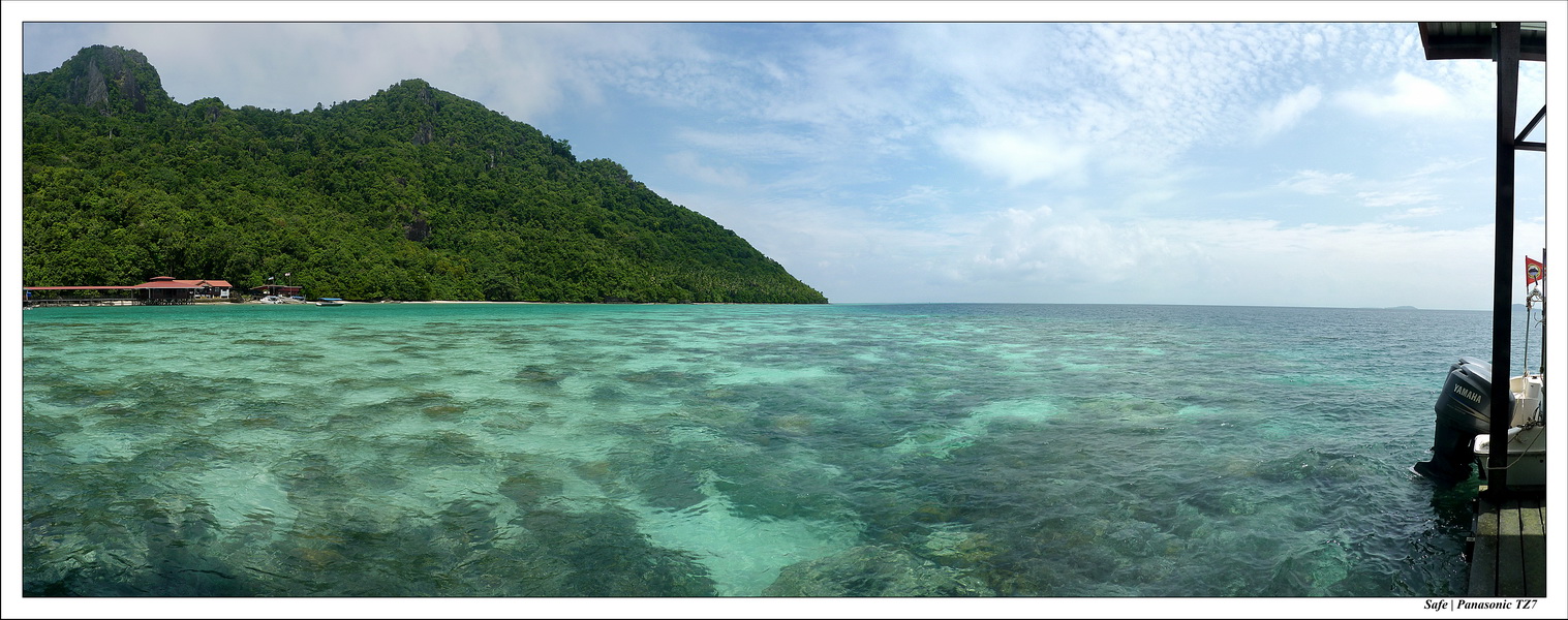 2011   08   Bohey Dulang Island Pano